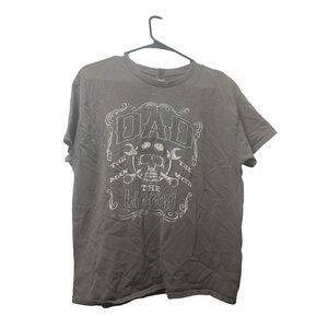 Gildan Gray Short Sleeve Tee with Vintage Skull Design
